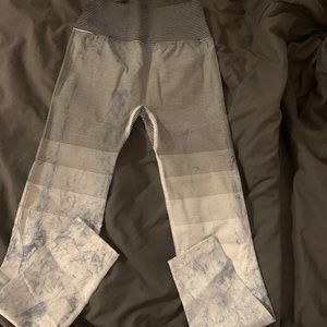 Lululemon leggings BRAND NEW- bought final sale